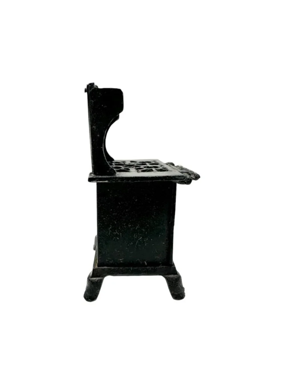 Blue Bird Vintage Cast Iron Toy Stove With Coal Bucket & Shovel 6” H Collectible